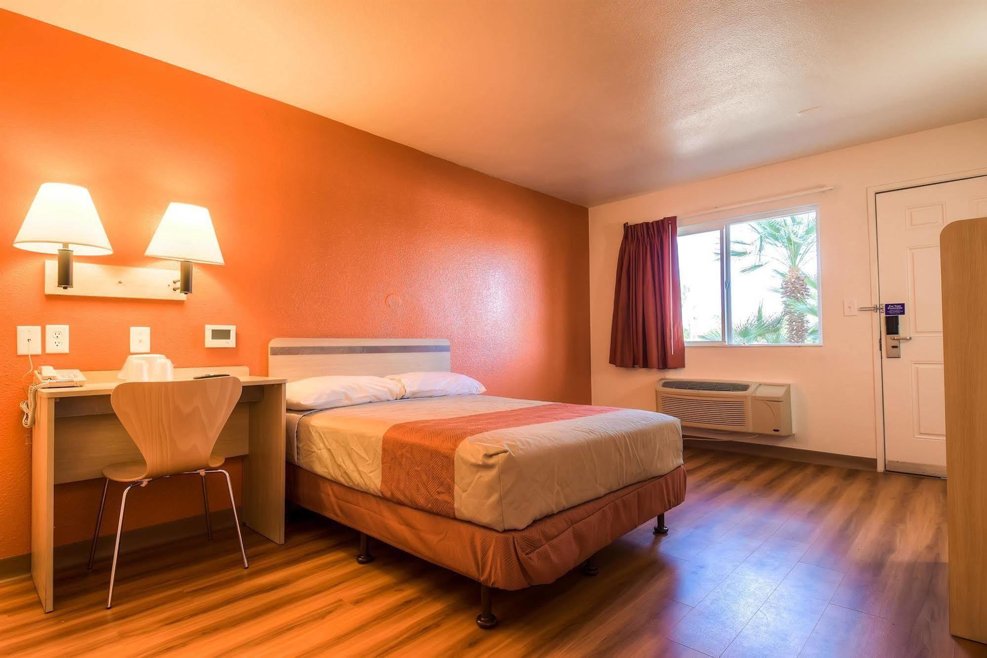 Motel 6-Rancho Mirage, Ca - Palm Springs Kültér fotó
